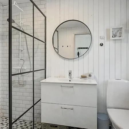 Leve - 300m From The Sea By Interhome *
